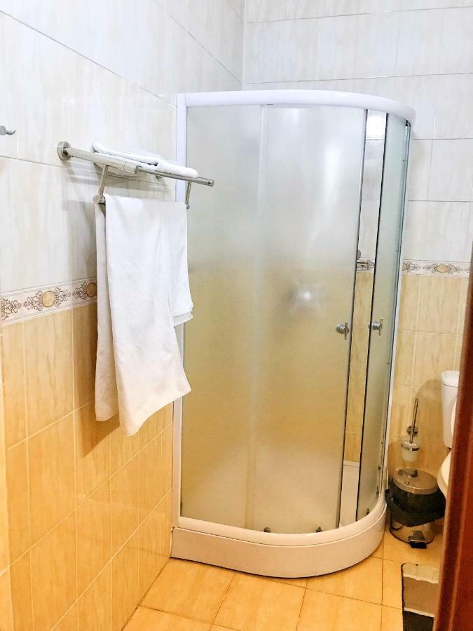 Park House Taldykorgan Hotel Екстериор снимка