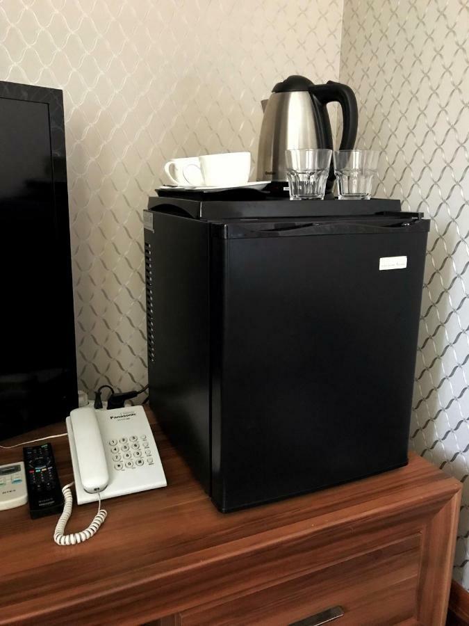 Park House Taldykorgan Hotel Екстериор снимка